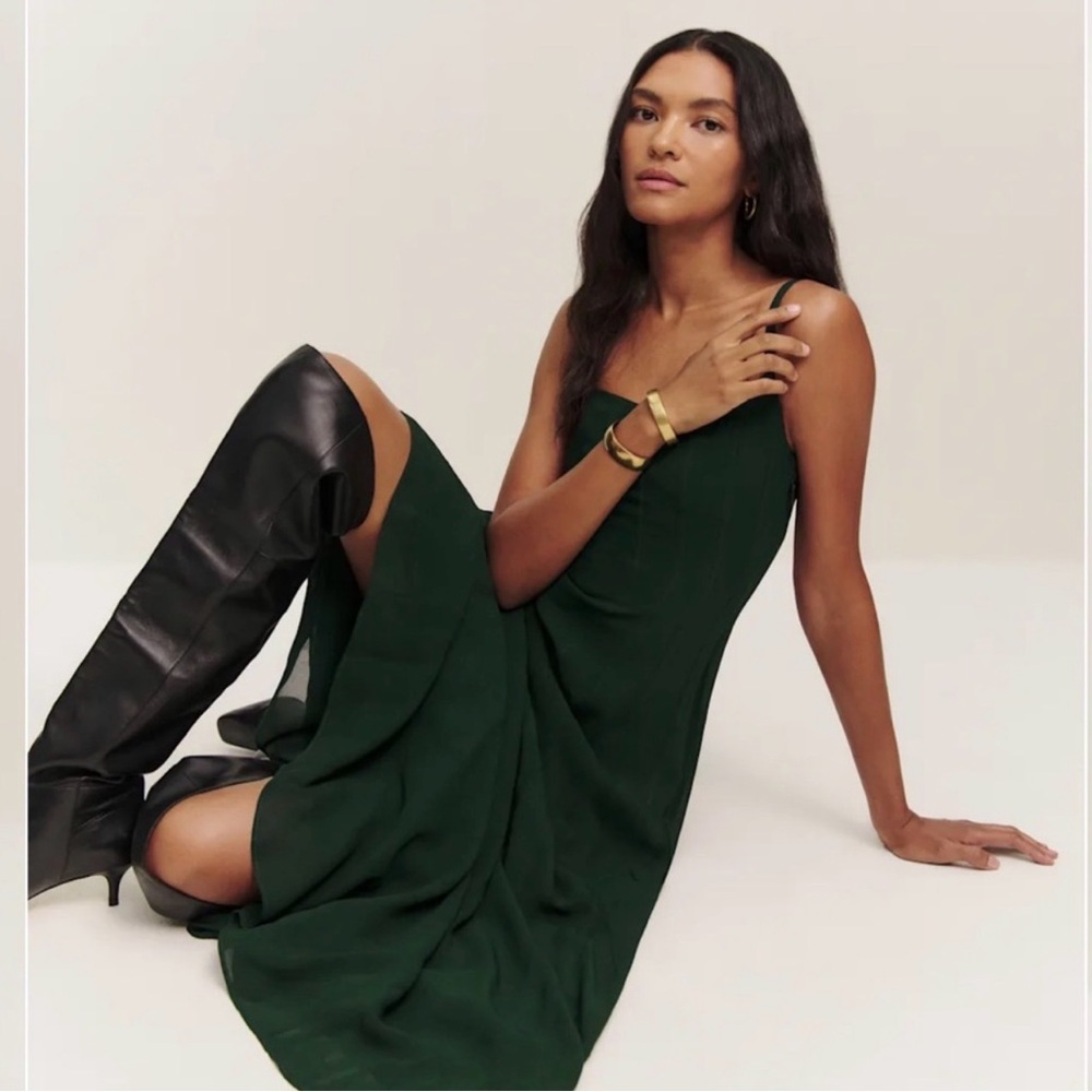 Reformation Katalina Dress (Forest) - Picture 4 of 13